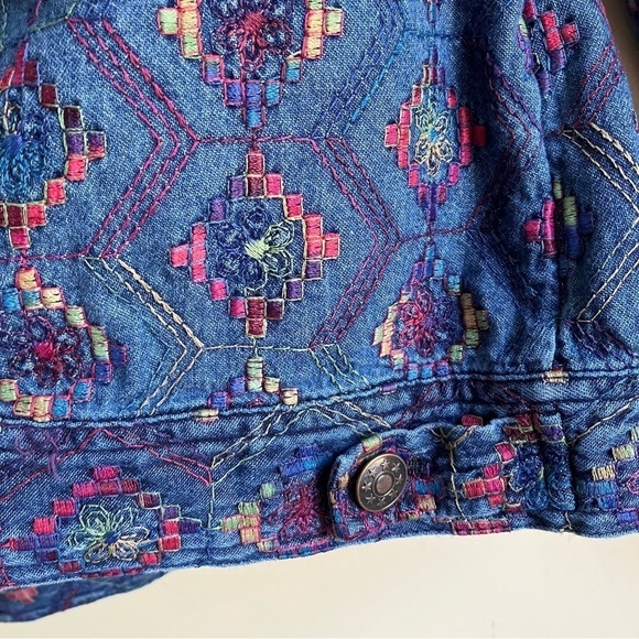 COLDWATER CREEK Boho Aztec Tribal Multicolor Embroidered Cotton Denim Jacket XL - Picture 12 of 16